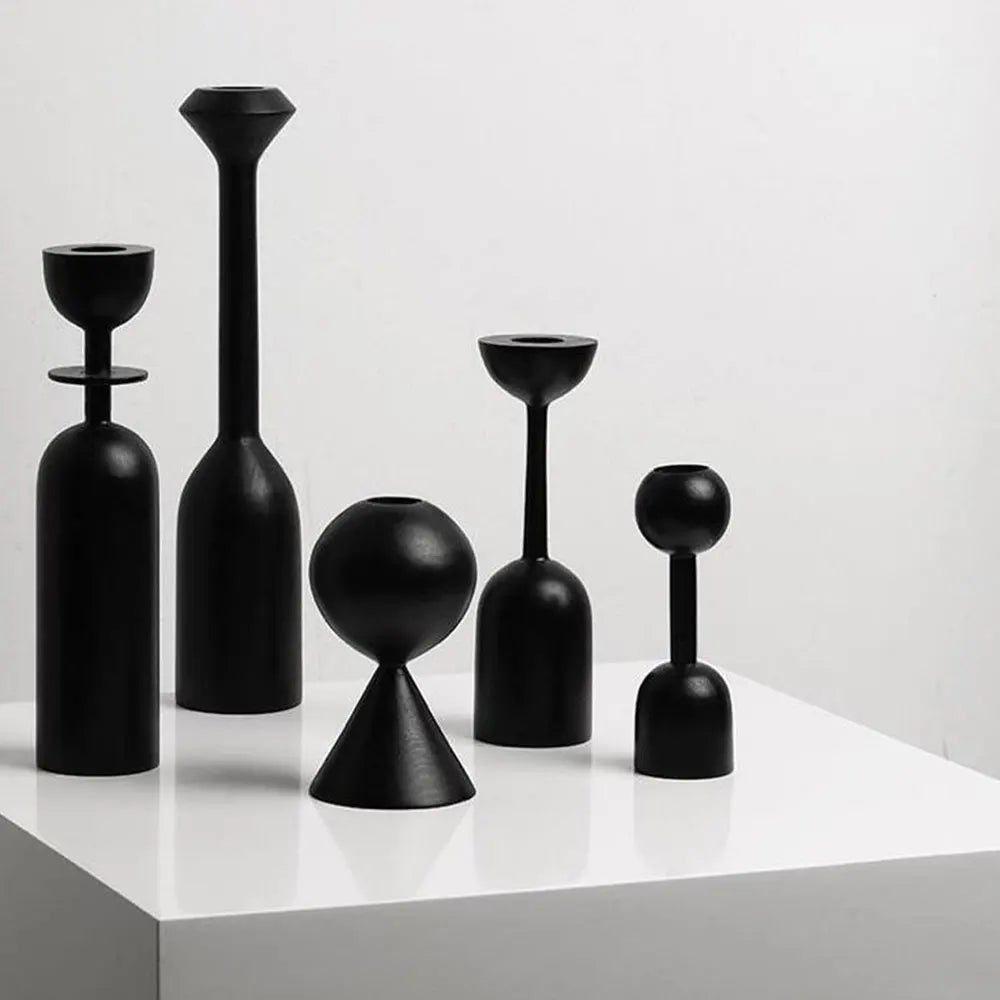 Bougeoirs Noirs en Bois – Design Minimaliste et Élégant