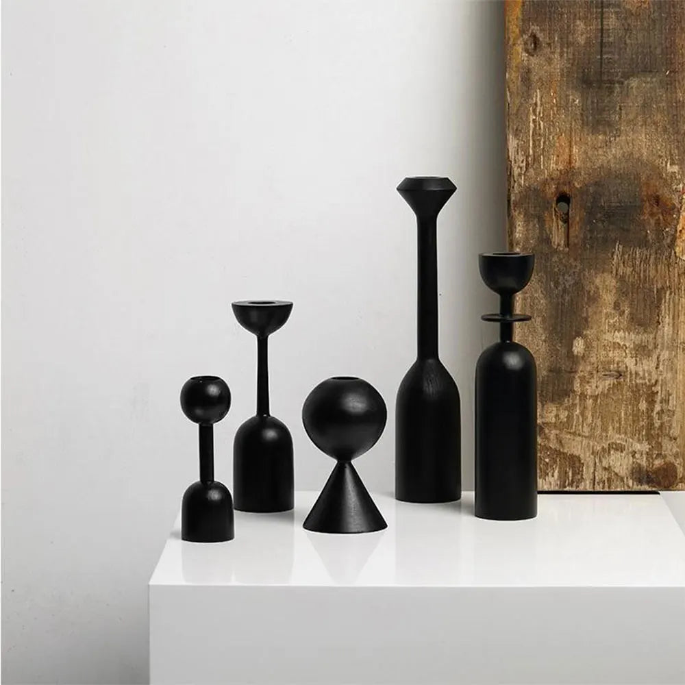 Bougeoirs Noirs en Bois – Design Minimaliste et Élégant
