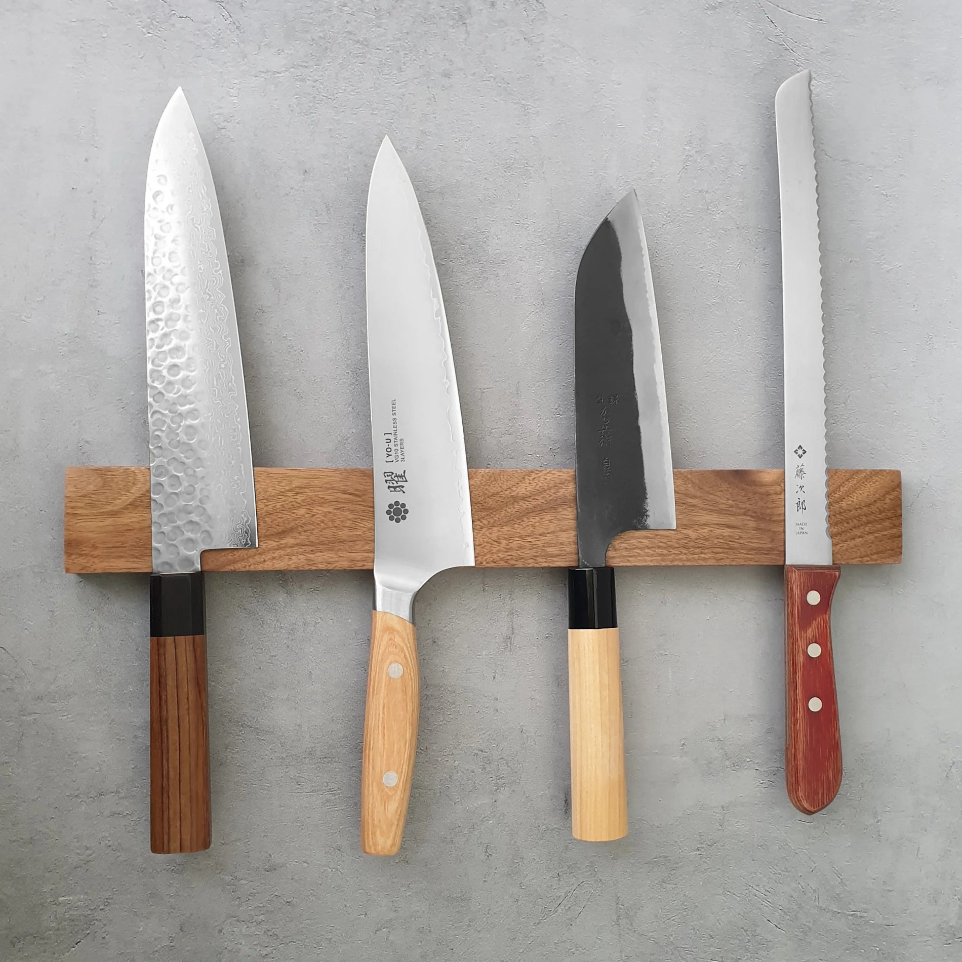 Porte-Couteaux Magnétique Mural en Bois d’Acacia – Support de Cuisine Premium