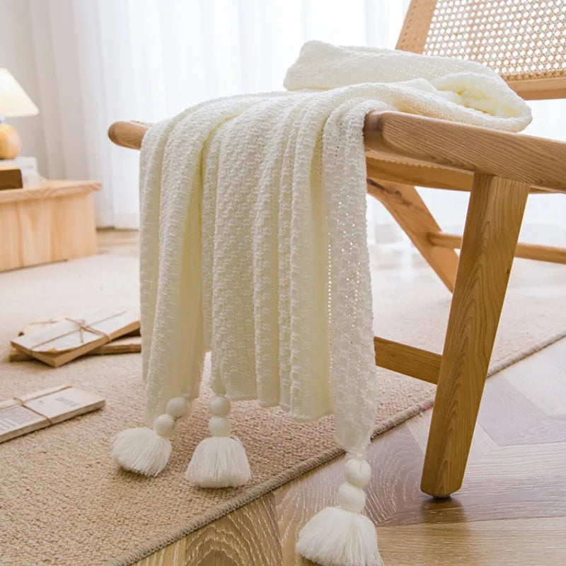 Plaid Nordic à Pompons – Doux & Cocooning