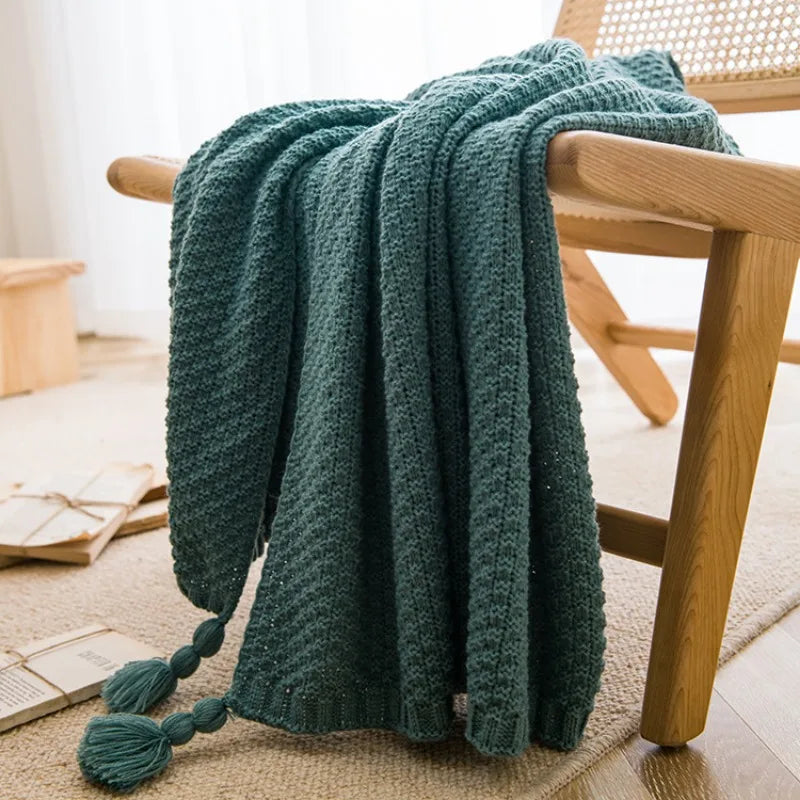 Plaid Nordic à Pompons – Doux & Cocooning