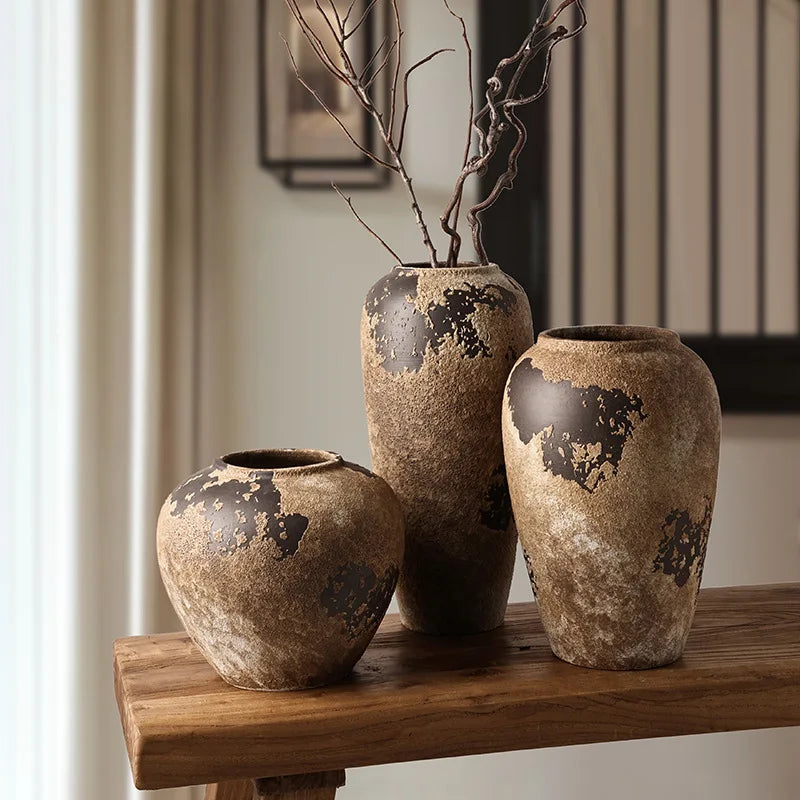 Vase Wabi-Sabi en céramique effet ancien