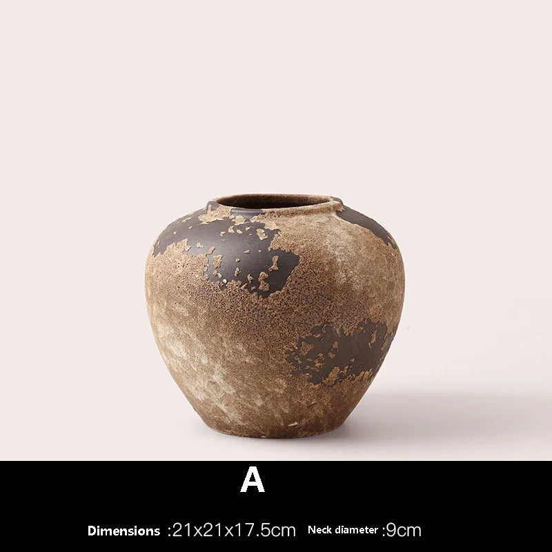 Vase Wabi-Sabi en céramique effet ancien